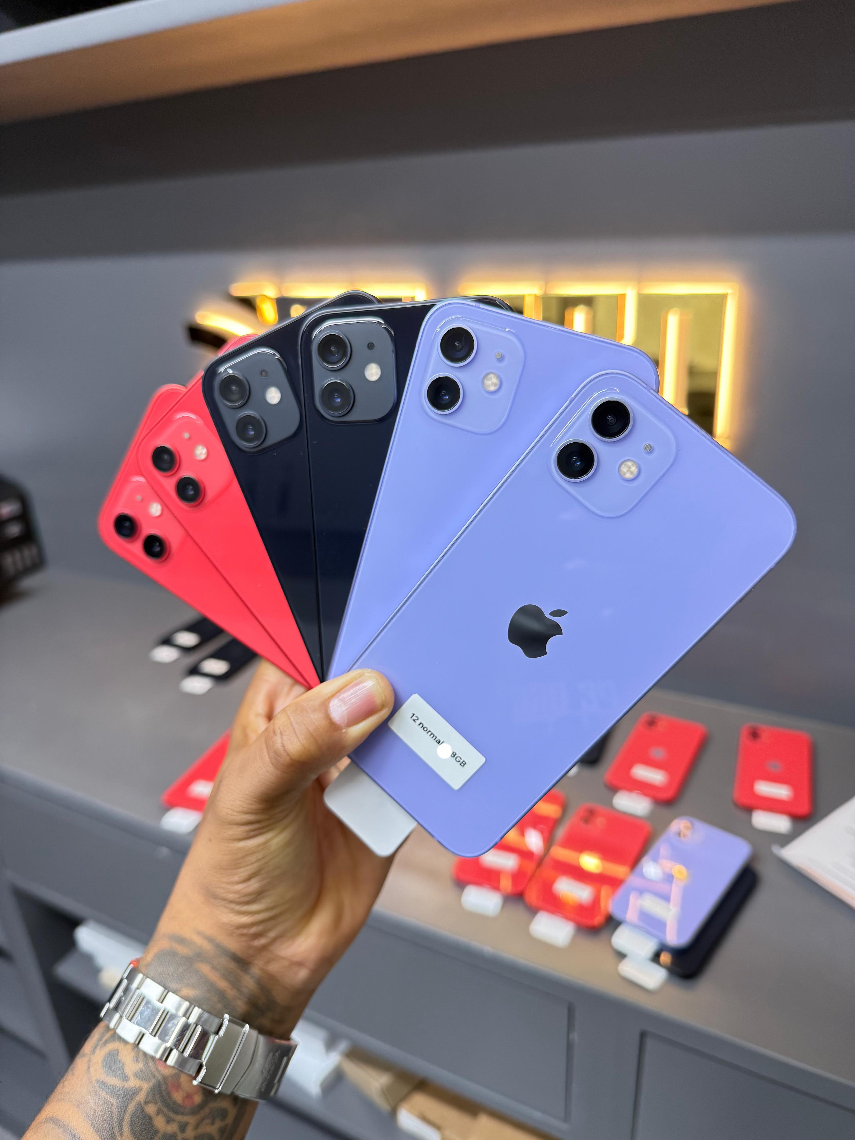 iPhone 12