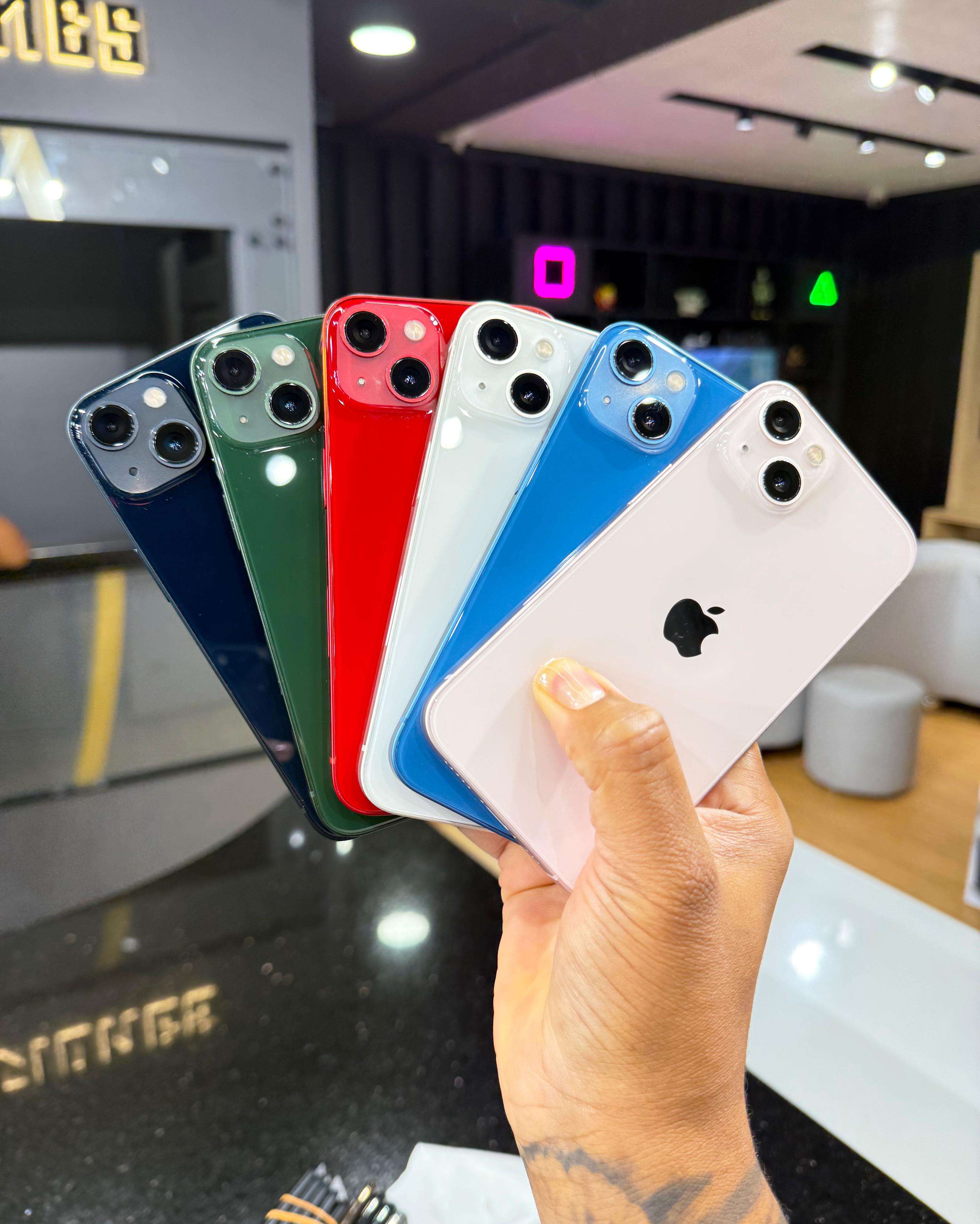 iPhone 13